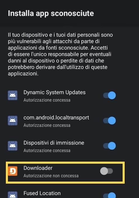 Abilita solo Downloader — area da selezionare evidenziata in giallo.